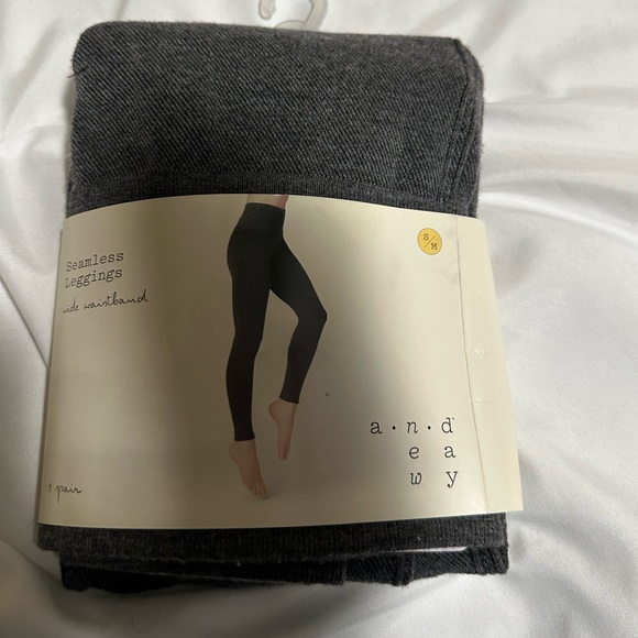 {A NEW DAY} WOMENS WIDE WAISTBAND SEAMLESS LEGGINGS - Picture 1 of 3